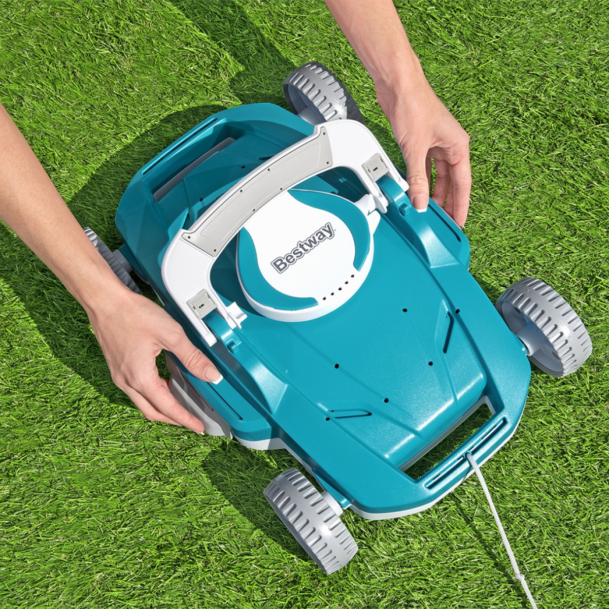 Aqua Tronix G2000 robotic pool vacuum 58765 Bestway