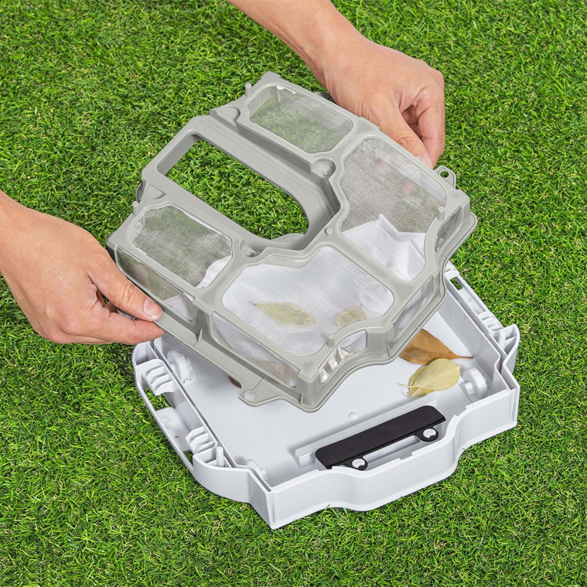 Aqua Tronix G2000 robotic pool vacuum 58765 Bestway