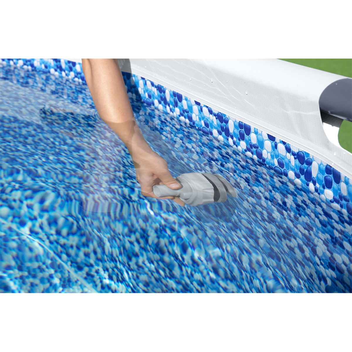58665 AUTOMATIC POOL CLEANER Bestway
