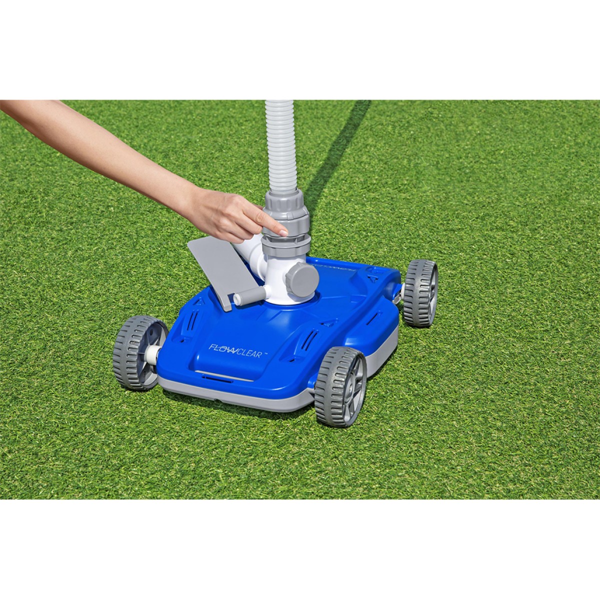 58665 AUTOMATIC POOL CLEANER Bestway