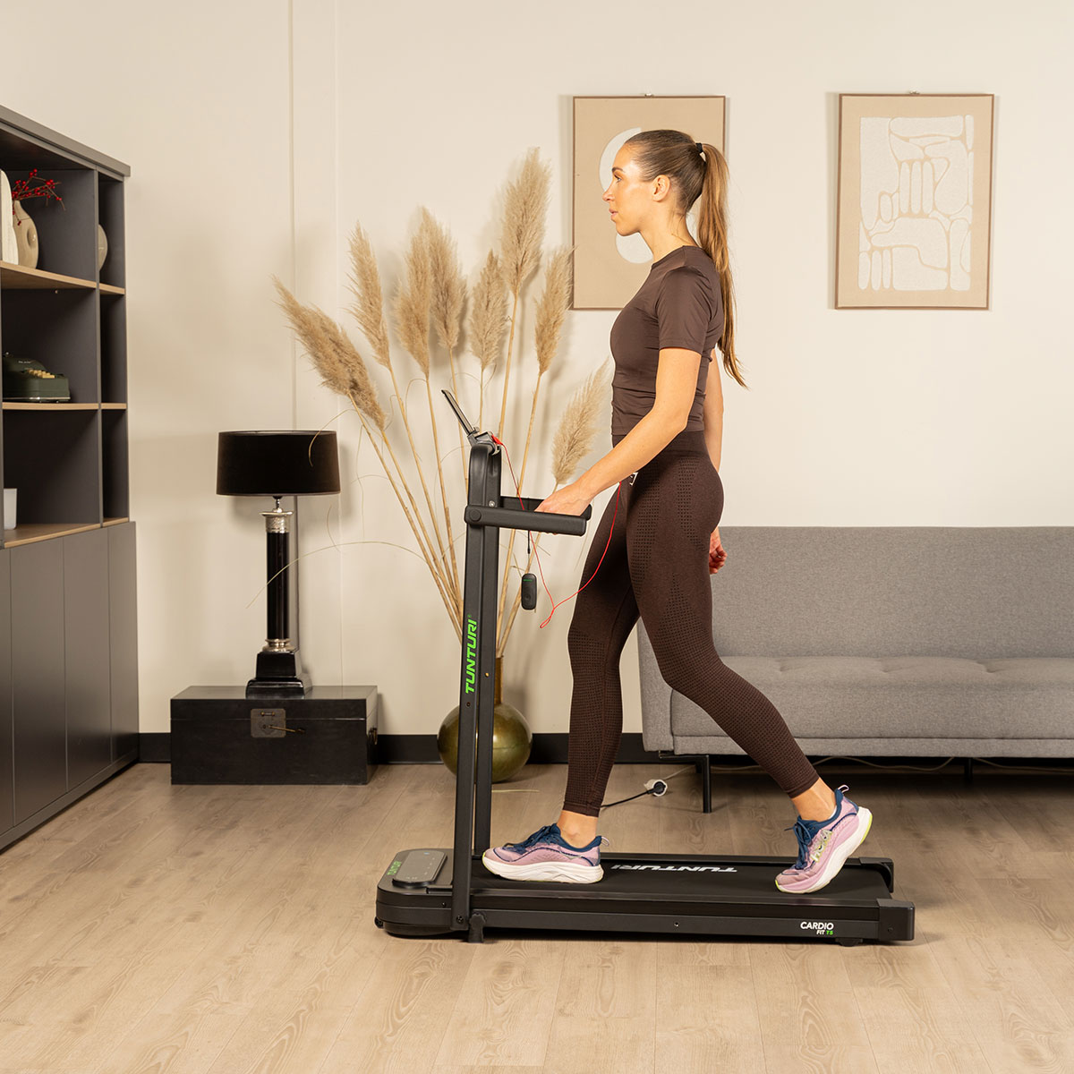 Ηλεκτρικός Αναδιπλούμενος Διάδρομος Γυμναστικής Walking Pad 1.5hp Tunturi Cardio Fit T5