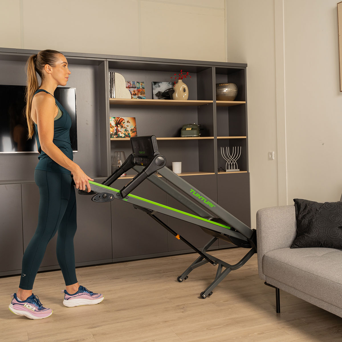 Ηλεκτρικός Αναδιπλούμενος Διάδρομος Γυμναστικής 2hp Tunturi Cardio Fit T25