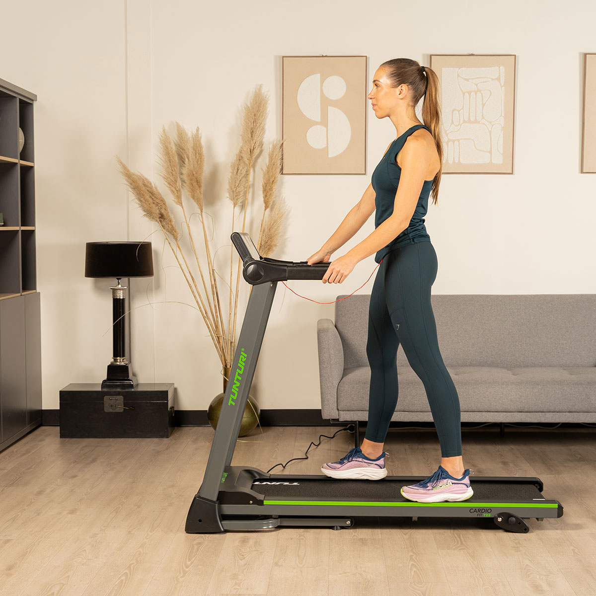 Ηλεκτρικός Αναδιπλούμενος Διάδρομος Γυμναστικής 2hp Tunturi Cardio Fit T25